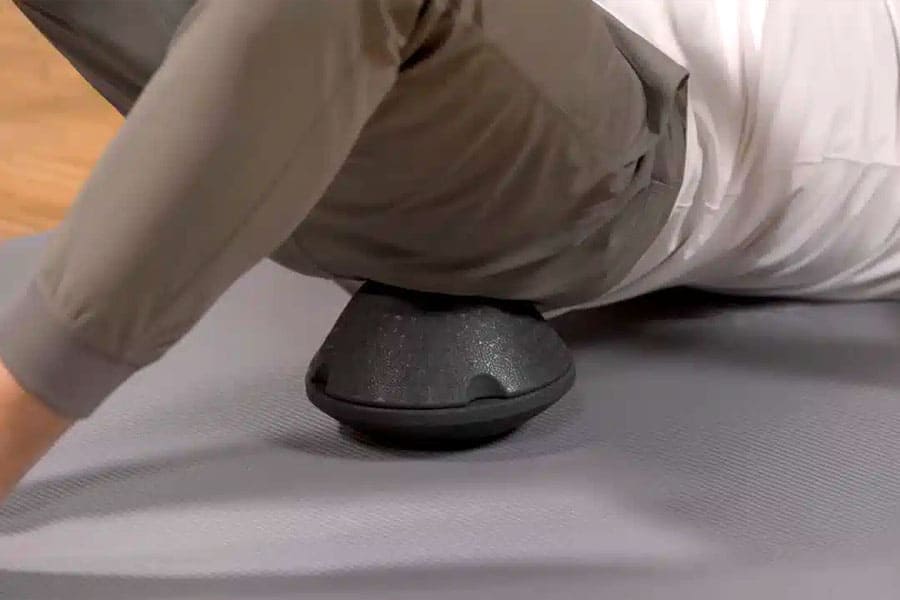 Exercise with a sciatica trainer-2