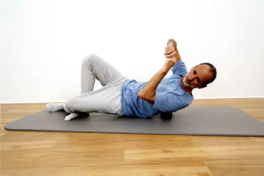 Relaxing all the back muscles (using a ball or roller)-2