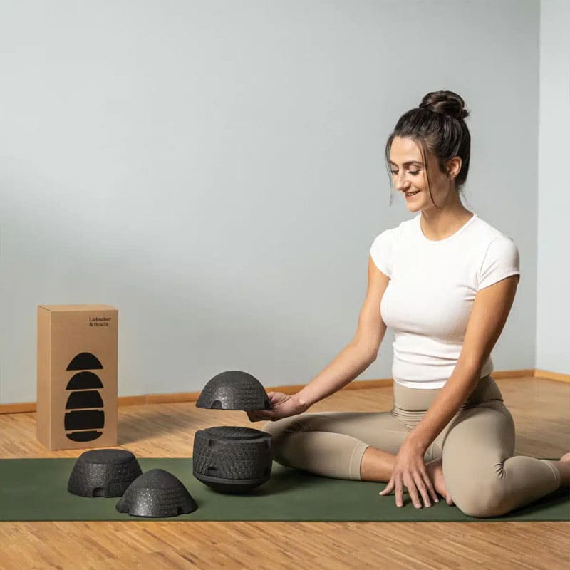 Hip-pain-100-2.jpg